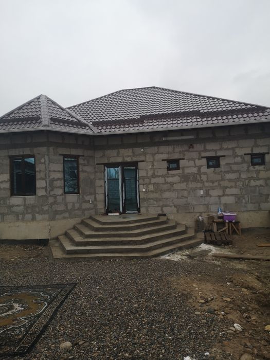 Улкен уй сатылады