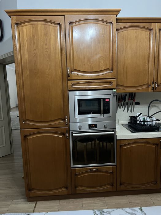 Продается кухонный гарнитур