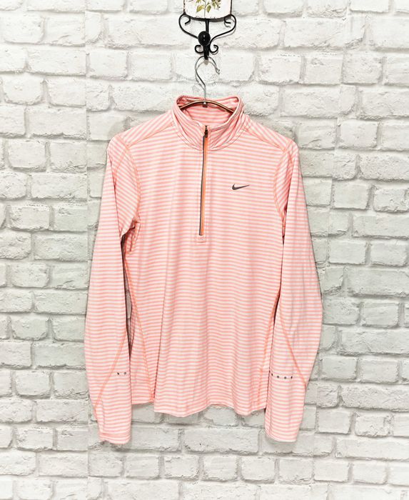 NIKE Dri Fit Оригинална дамска фланелка размер S