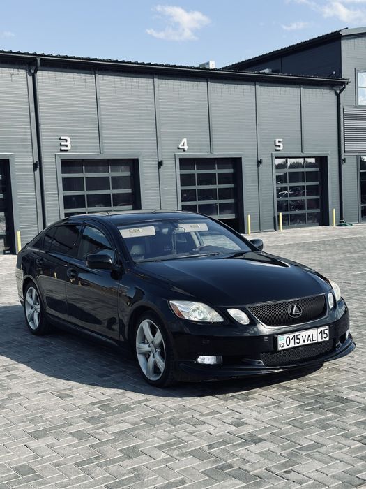 Продам LEXUS gs 300