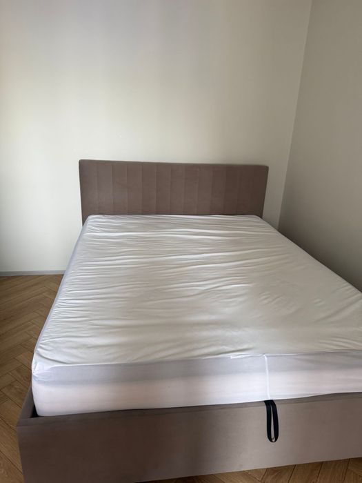 Продается кровать