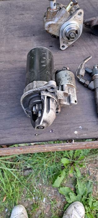 Vând injectoare electromotor turbo iveco daily 2.8