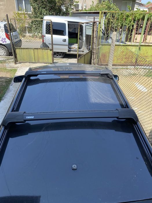 Продавам напречни греди THULE