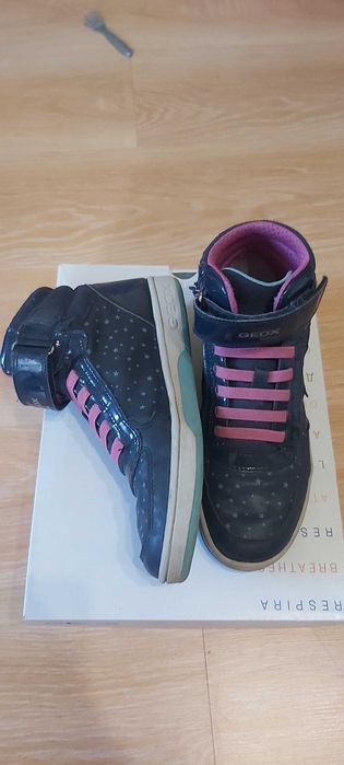 Маратонки Geox от кожа