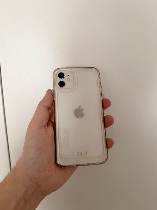 IPhone 11/64Gb - В отличном состоянии