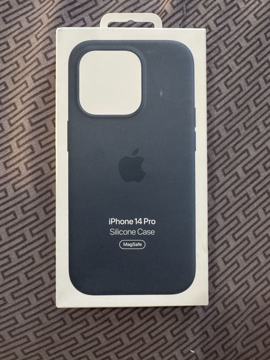 Официальные новые чехов на iphone 14 Pro