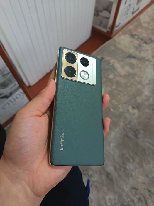 Infinix 40 pro 12/256