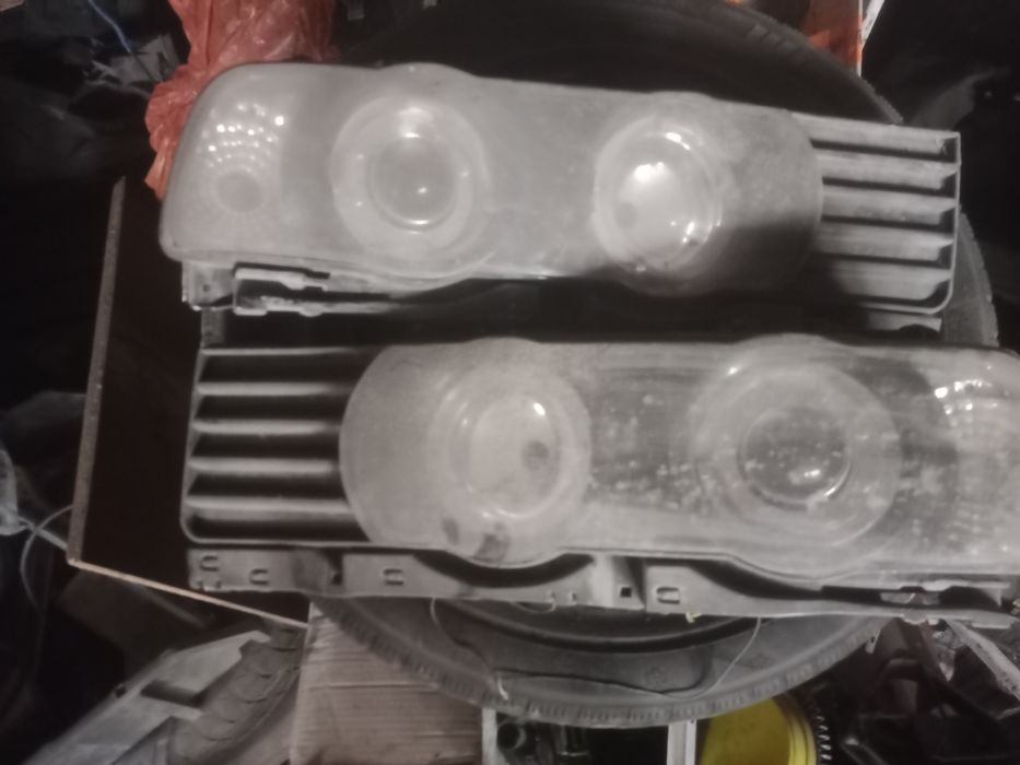Фары на БМВ е 34 в сборе хрусталь