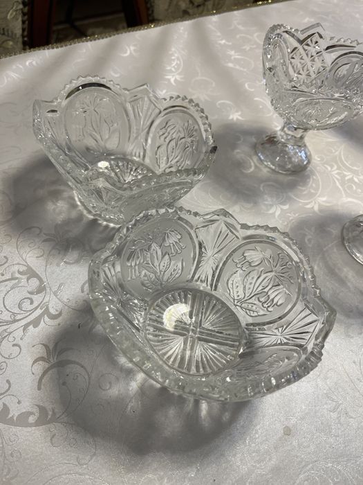 Продам хрустальные конфетницы