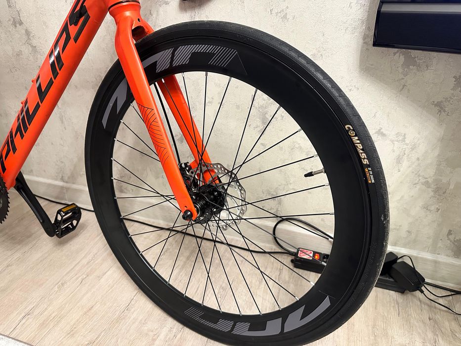 Продам велисопед PHILLIPS шоссейный