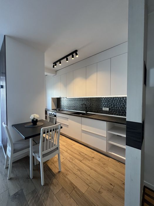 Inchiriez Apartament 2 camere  Dumbravita