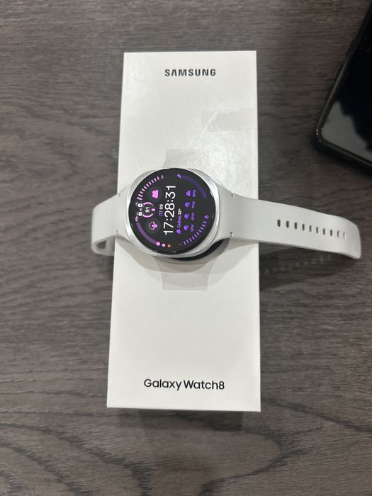 Часы Galaxy Watch 8