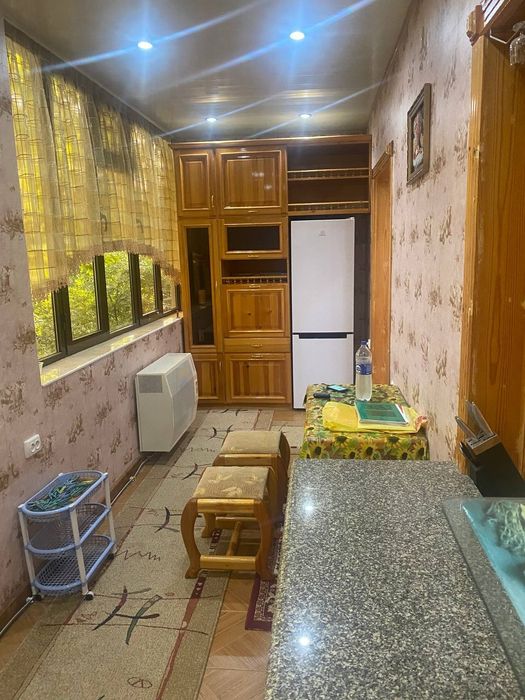 Сталинка 3/3/3, ресторан "KARIMBEK"