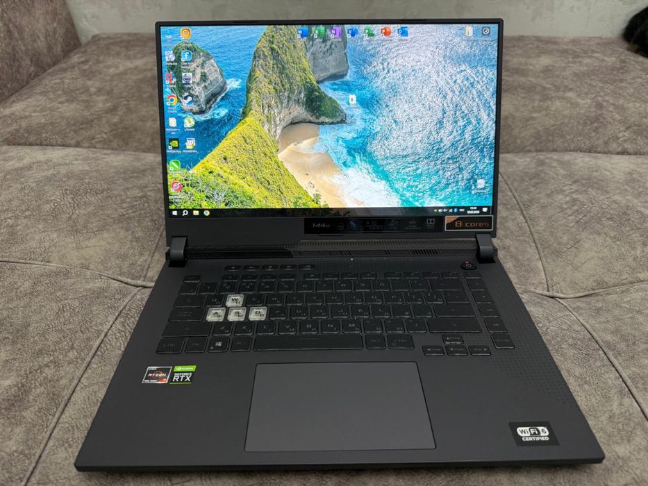 Продам игровой ноутбук Asus Rog Strix