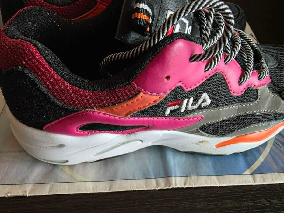 Маратонки FILA оригинал