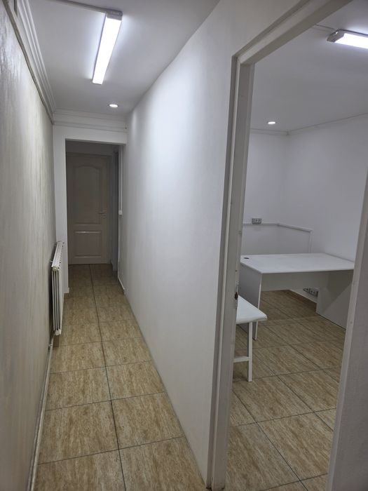 INCHIRIEZ Spatiu Comercial parter vis a vis de Spitalul Municipal