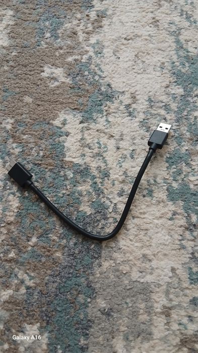 Vând ssd portabil Orico 250 gb