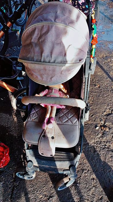 Продам коляски не дорого