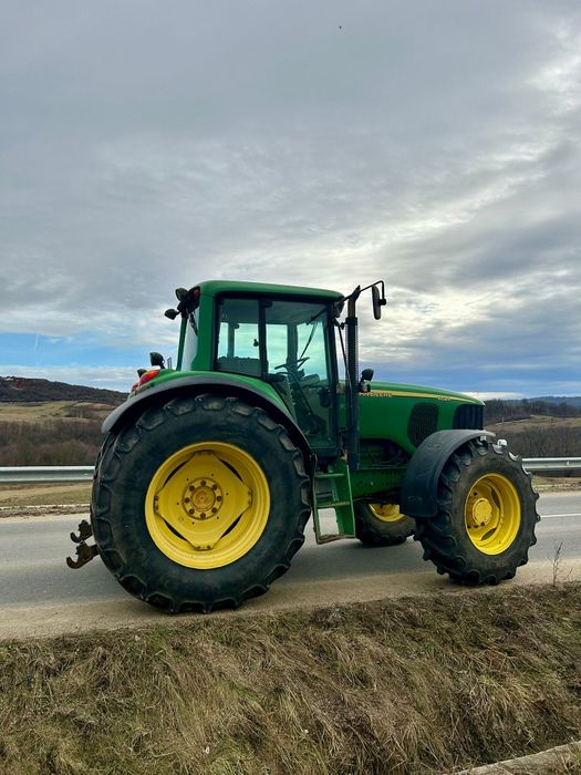 Tractor john deere 6520