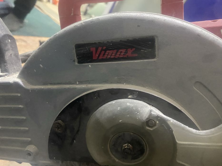 Продам торцовку электрическая