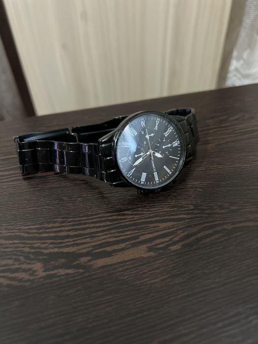 Мъжки часовник спортно елегантен