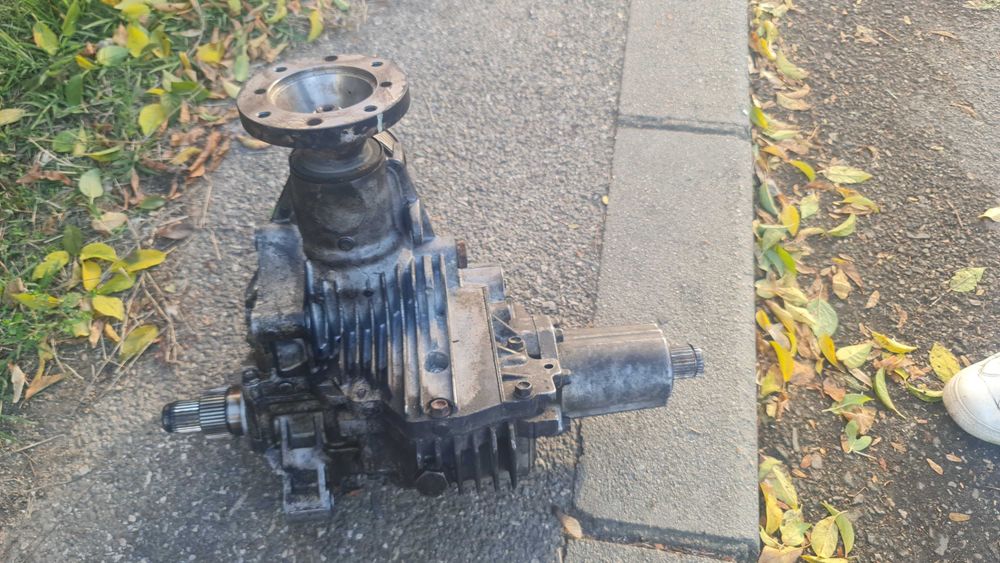 Cutie de Transfer Grup Fata Mazda CX-7 2.3 benzina 260 cai 6 trepte