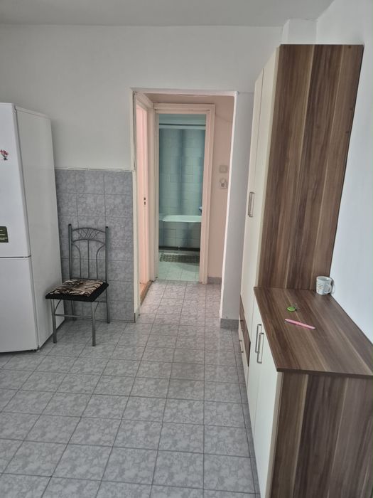 Închiriez apartament 2 camere - complet mobilat și utilat