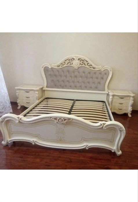 Продам спальный гарнитур