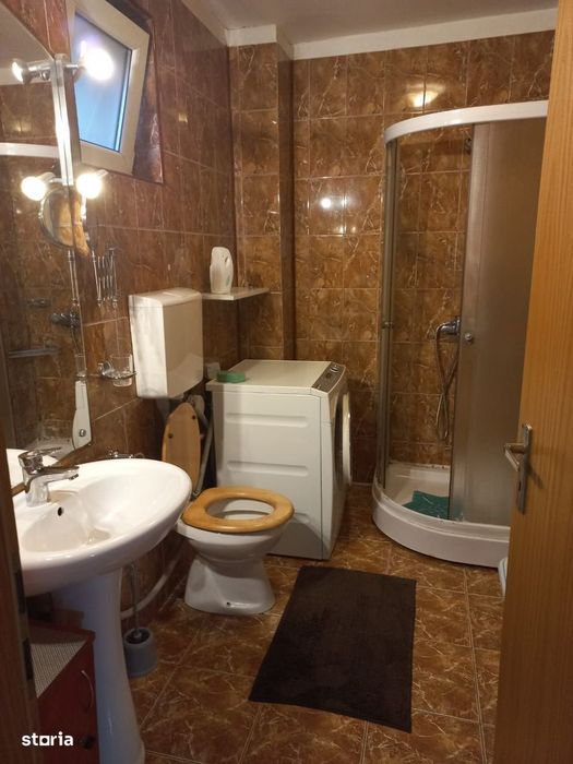 Casa tip triplex de vanzare, Floresti zona str Avram Iancu Lidl