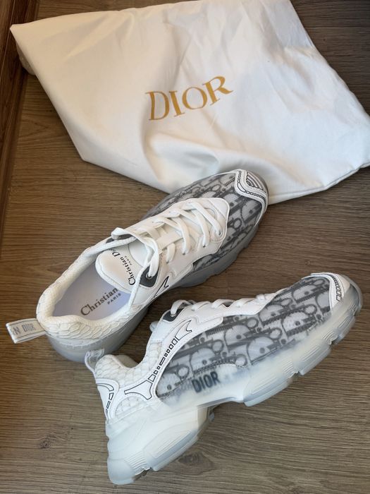 Маратонки бели Dior