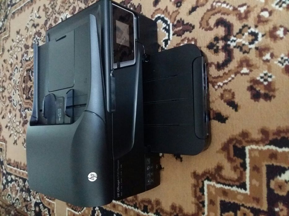 Multifuncțională HP Officejet 6700 Premium și Samsung A3 2016 pt piese