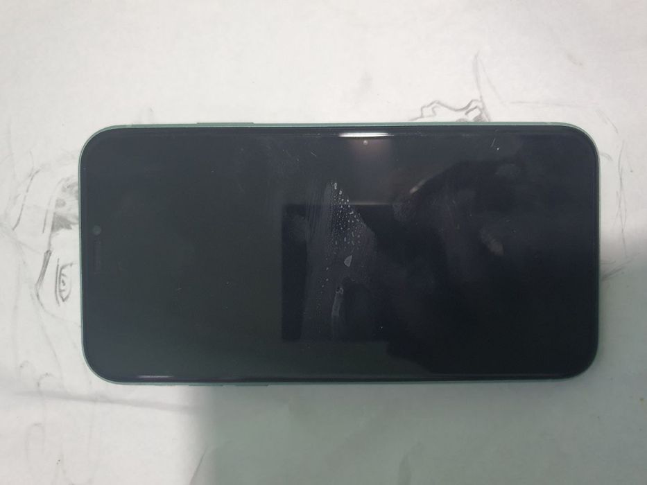 Iphone 11 - 88% 128gb idial