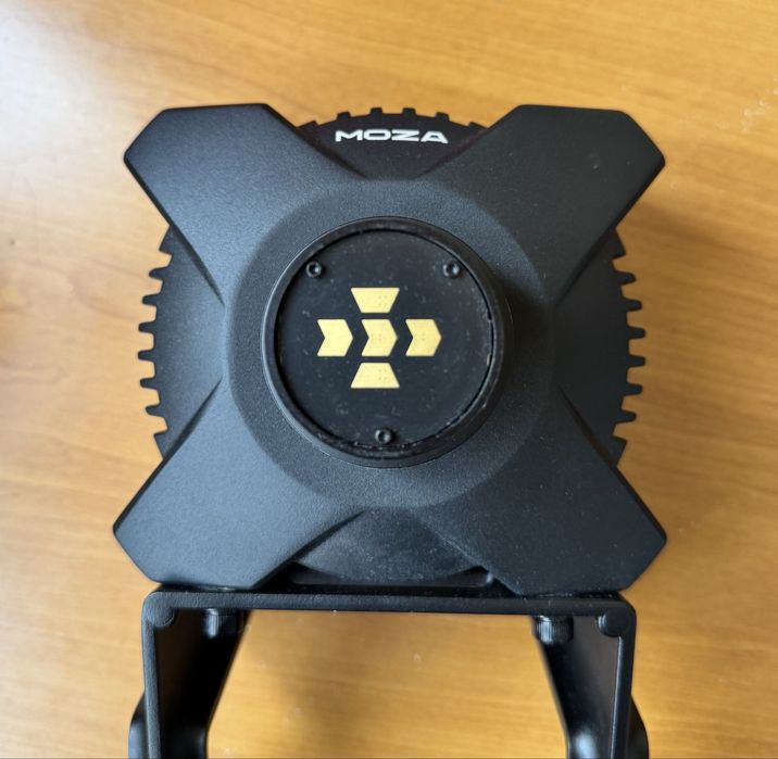 Руль игровой Moza R3