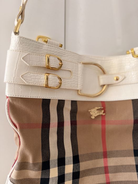 Geanta superba Burberry