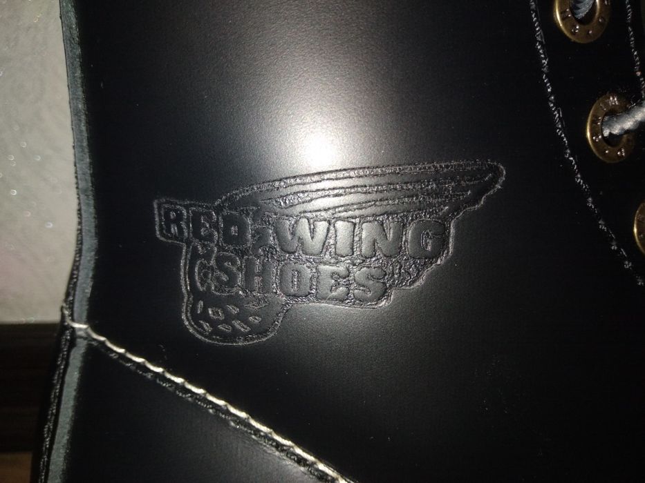 Продам новые ботинки Red Wing