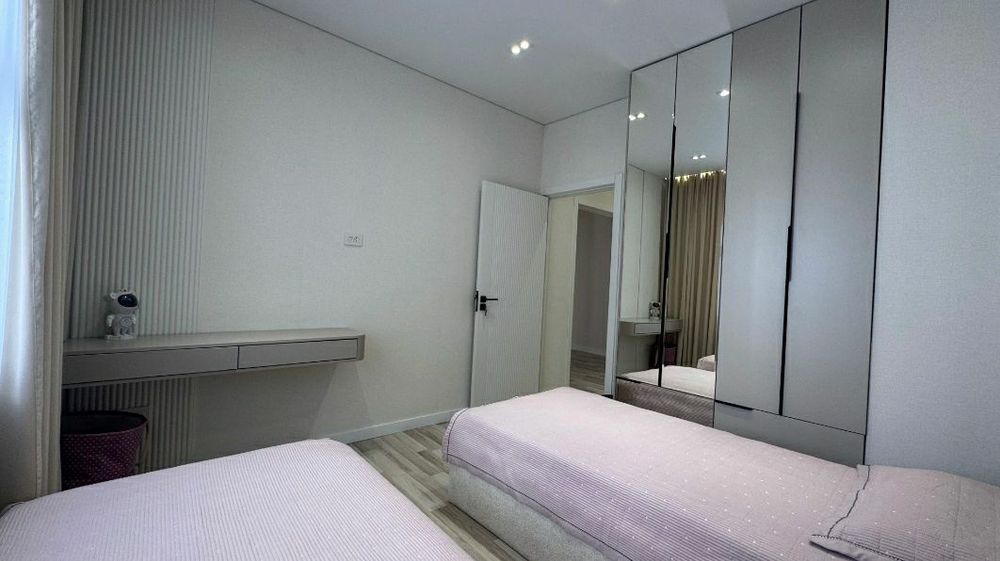 4 комнатная квартира 130 м² на Нукусской — 2 санузла