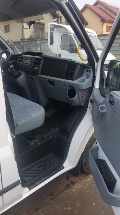 2014 Ford Transit 8+1 (9 Locuri) - 2.2D 125Cp E5 - Clima fata-spate
