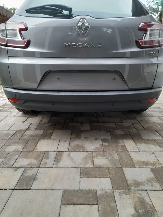 Bara Spoiler Fusta Spate Completa Renault Megane 3 Breack Grandtour