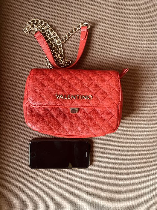 Нова чанта Valentino