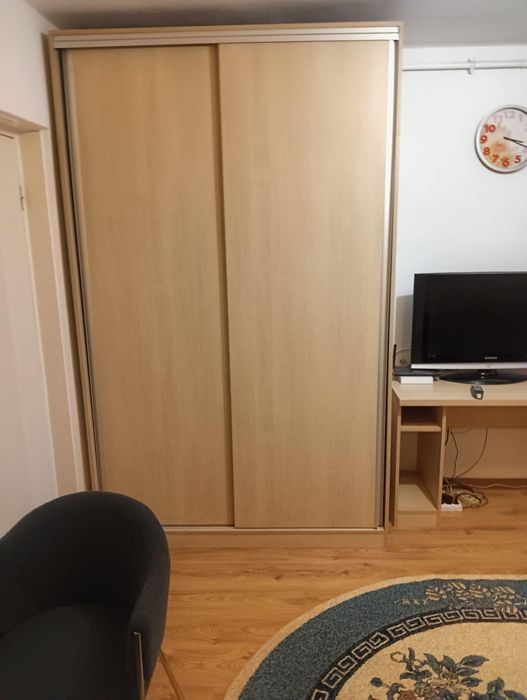 Garsonieră spațioasă de închiriat