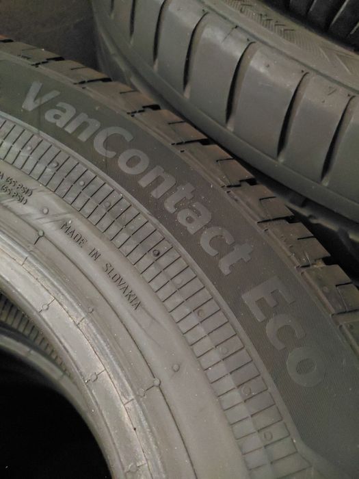 215/65/15С" Continental 2бр.гуми