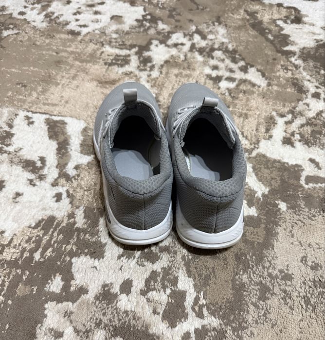 Vand adidași, nr. 43, preț fix
