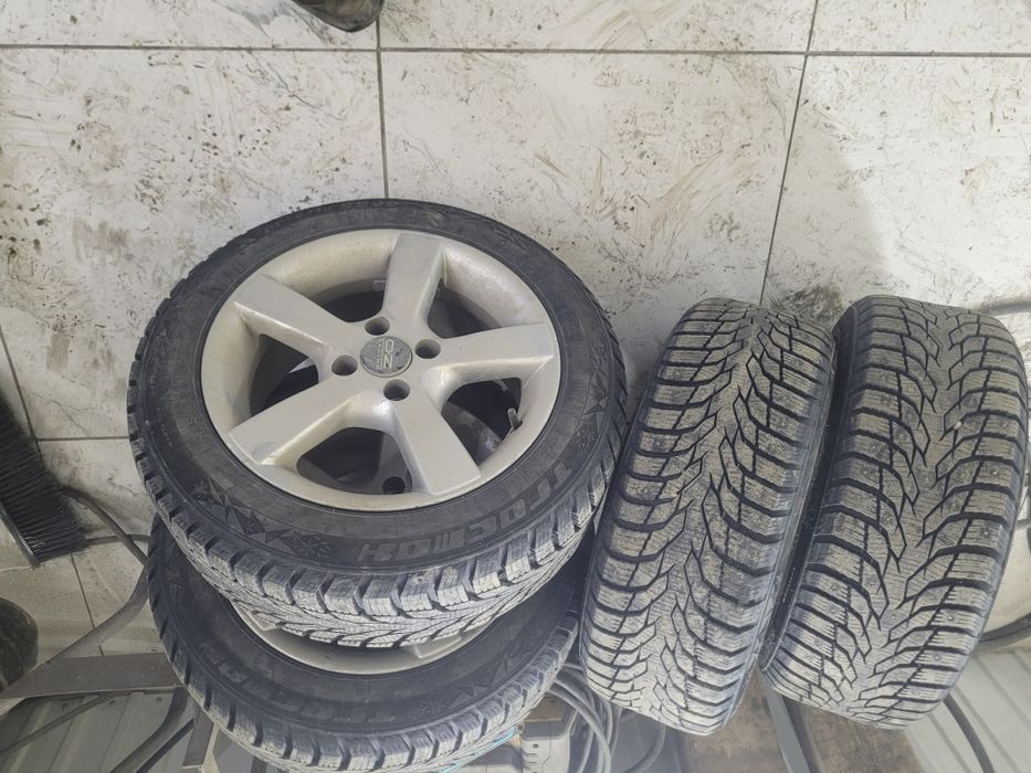 Диски с резиной  на ваз