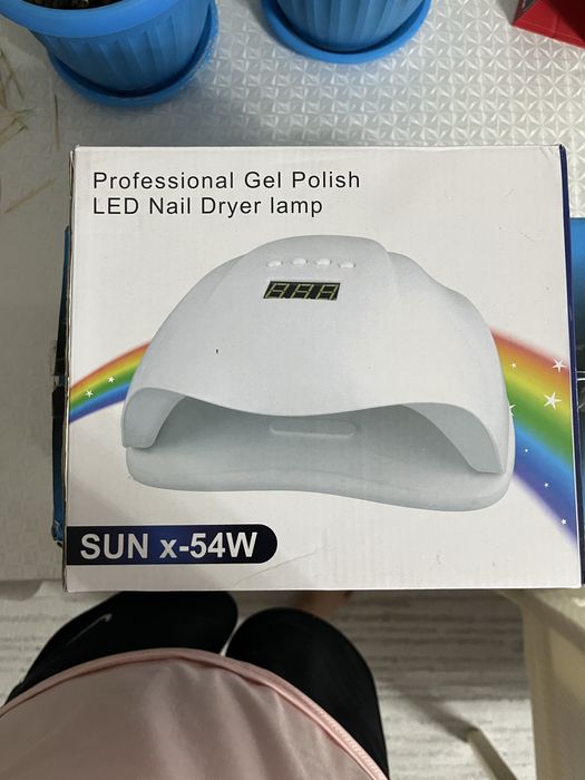 Лампа для ногтей