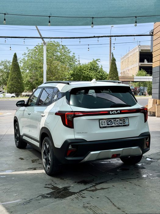 Kia Seltos 2023 — 3