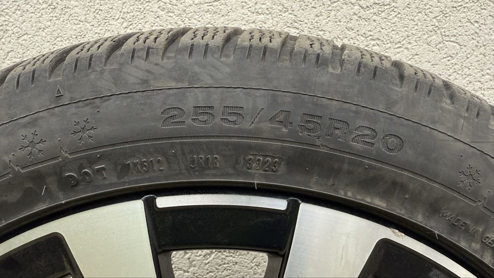 Roti iarna Mercedes EQS