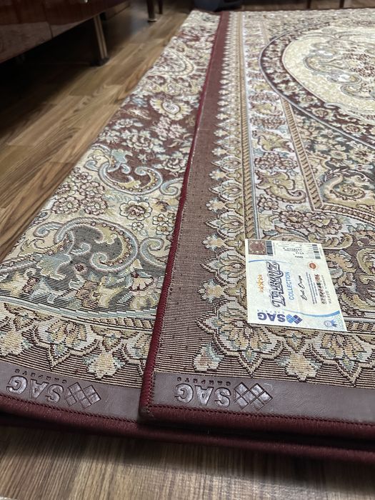 КОВРЫ, 2 шт, размеры 5,0 х 2,5 м и 4,25 х 2,5 м