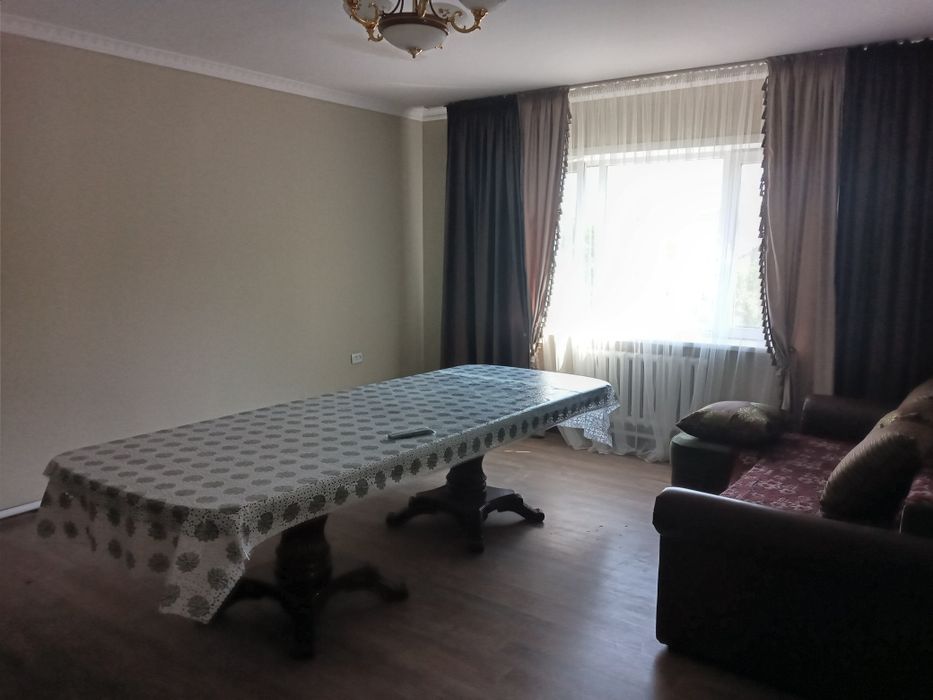 Сдам коттедж, посуточно.