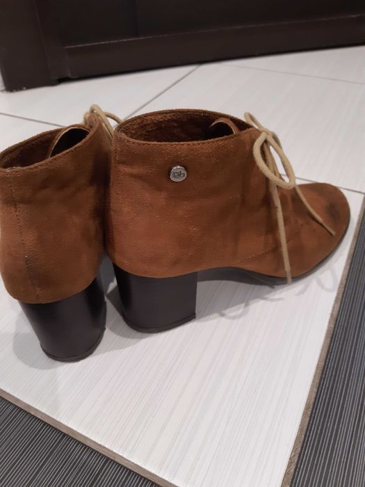 Пролетно-есенни обувки