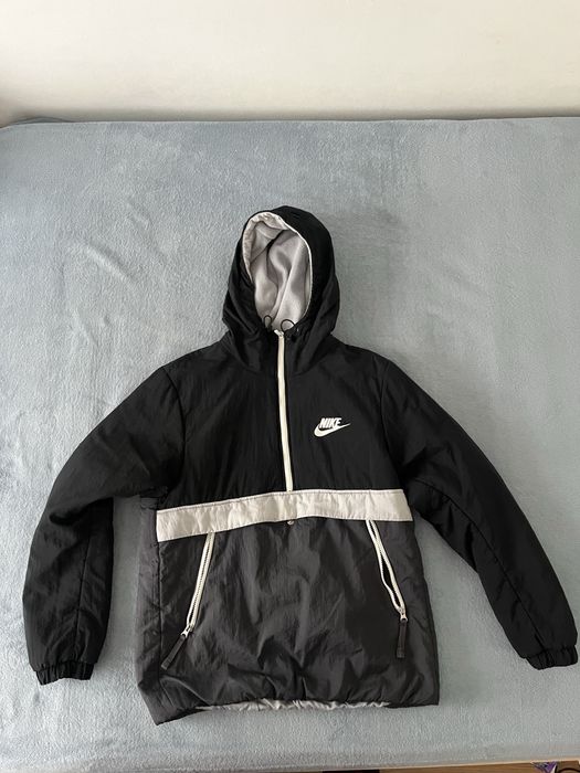 Geaca nike cu gluga